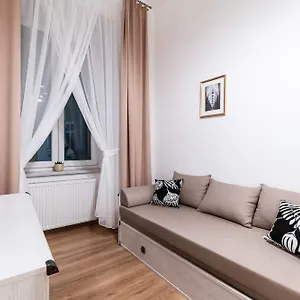 Aparthotel Dietla 32 - Ideal Location In The Heart Of Krakow, Between Main Square And Kazimierz District Krakau